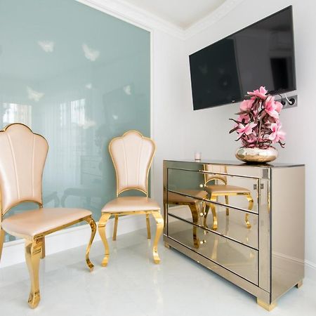 La Perle Bleue - Central - Vue Mer - Wifi โรกบรูน-กัป-มาร์แต็ง ภายนอก รูปภาพ